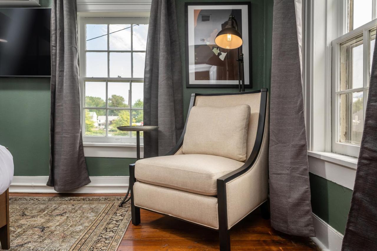 The Legacy Inn Luray Virginia ภายนอก รูปภาพ
